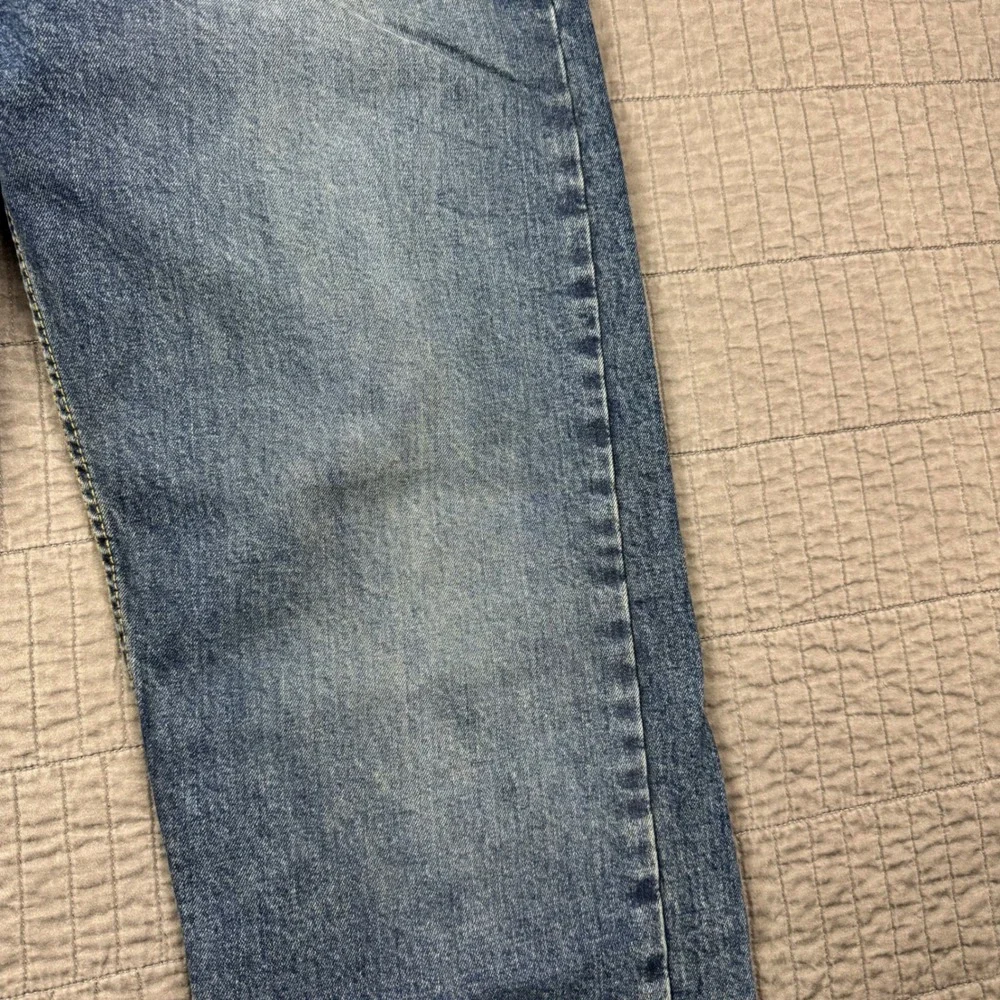 Levis 505 Jeans Men's 38x30 (36x30) Blue Regular Straight Medium Wash‎ Denim Y2K